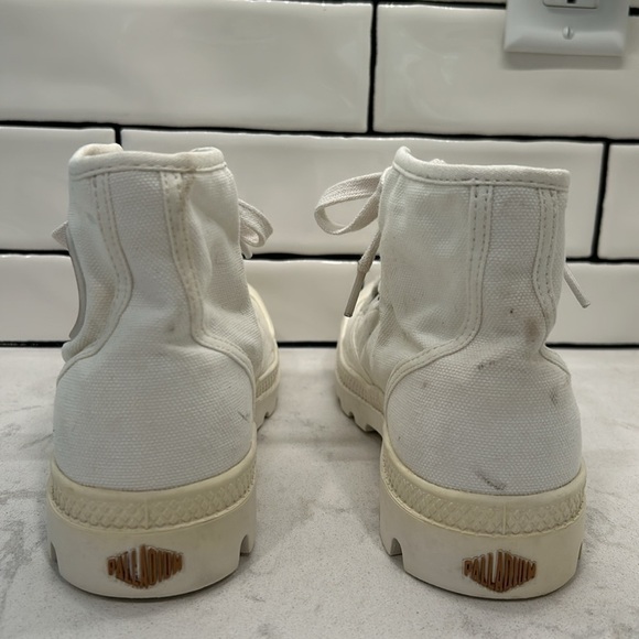 Palladium Pampa Hi L’Original size 8 White Lace Up Boots Lug Sole - Picture 4 of 16